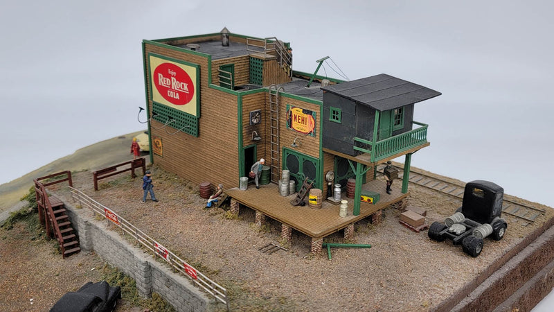 JL Innovative Design 331 HO Scale Mcsorley's Old Ale House Laser Cut Craftsman Kit