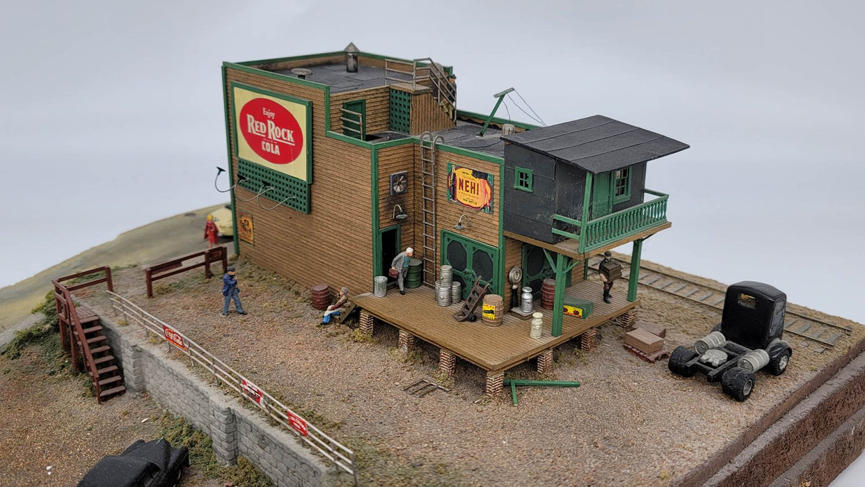 JL Innovative Design 331 HO Scale Mcsorley's Old Ale House Laser Cut Craftsman Kit