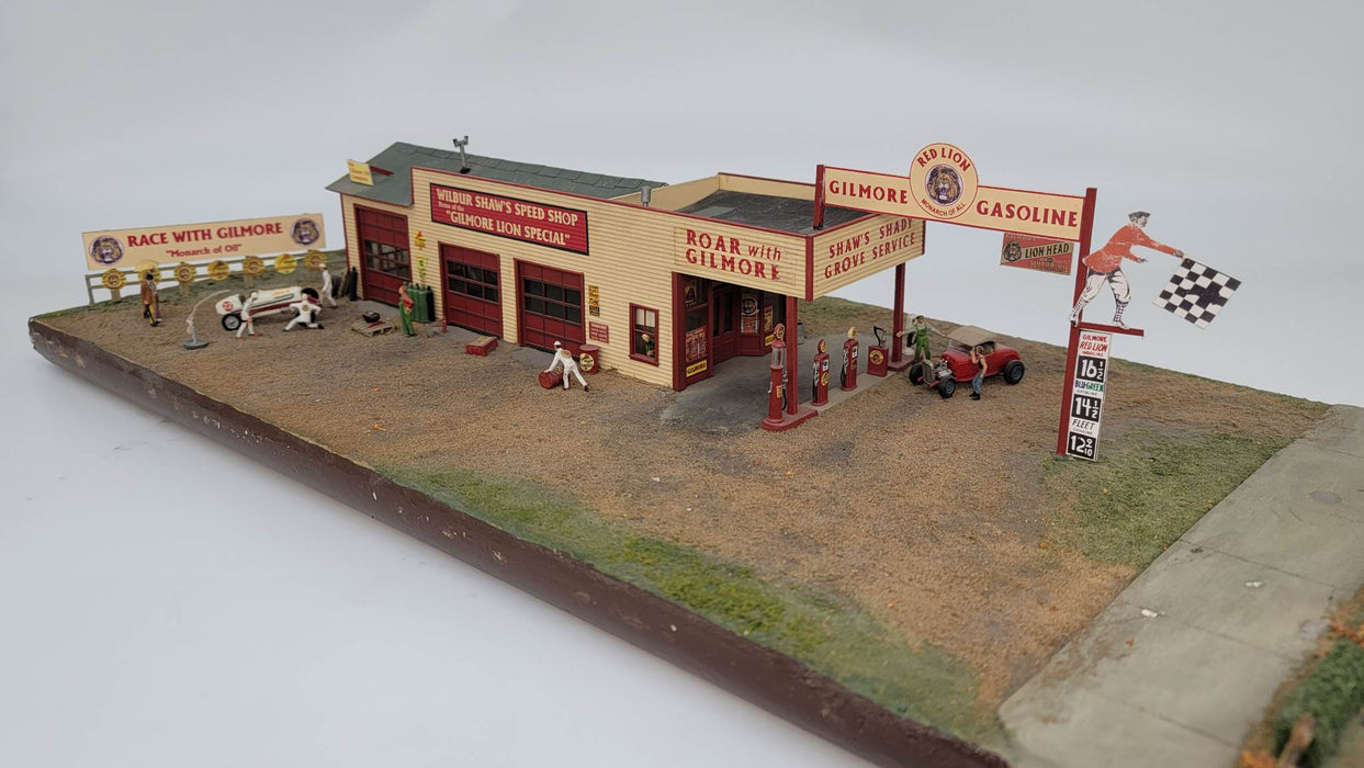 JL Innovative Design 371 HO Scale Wilbur Shaw's Speed Shop Laser Cut Craftsman Kit