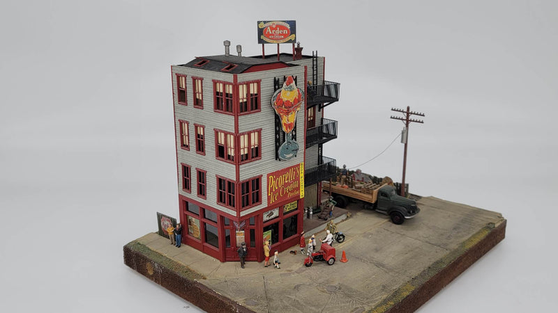 JL Innovative Design 421 HO Scale Picorelli's Ice Cream Parlor Laser Cut Craftsman Kit