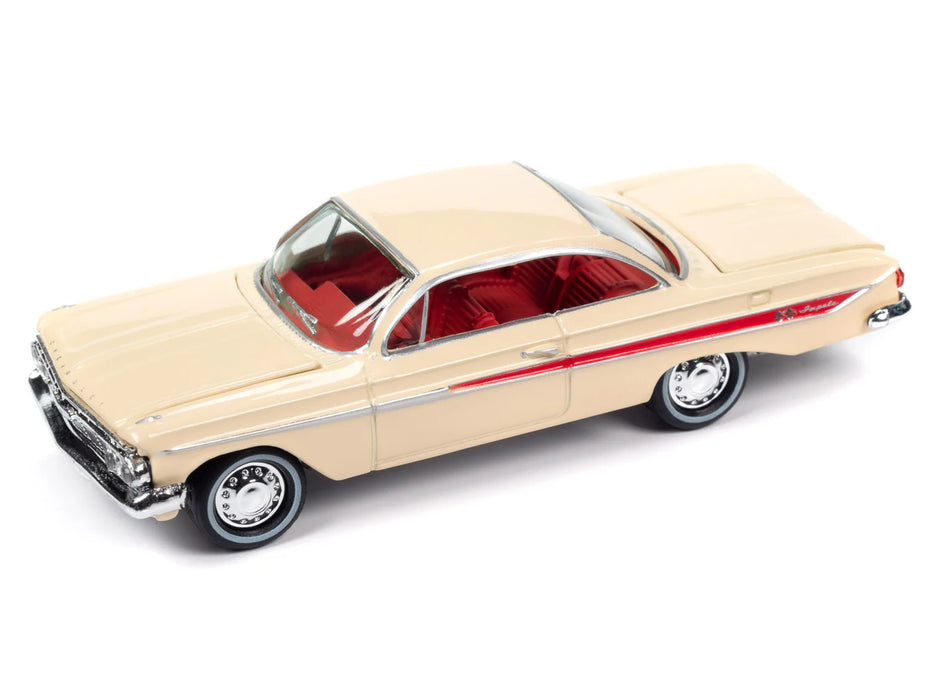 Johnny Lightning JLCG032A Classic Gold Version A 1961 Chevy Impala SS 409 - Coronna Cream