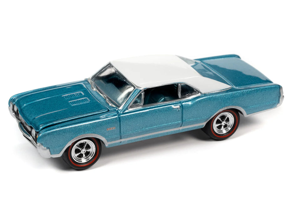 Johnny Lightning JLMC031A Muscle Cars USA Version A 1967 Oldsmobile 442 W-30 - Aquamarine Poly