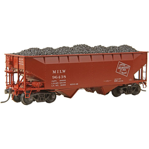 Kadee 7528 HO Scale 50 Ton AAR Standard 2 Bay Open Hoppers MILW 96438 with Coal