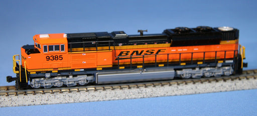 Kato 176-8417 N Scale EMD SD70ACe BNSF 9385 - USED