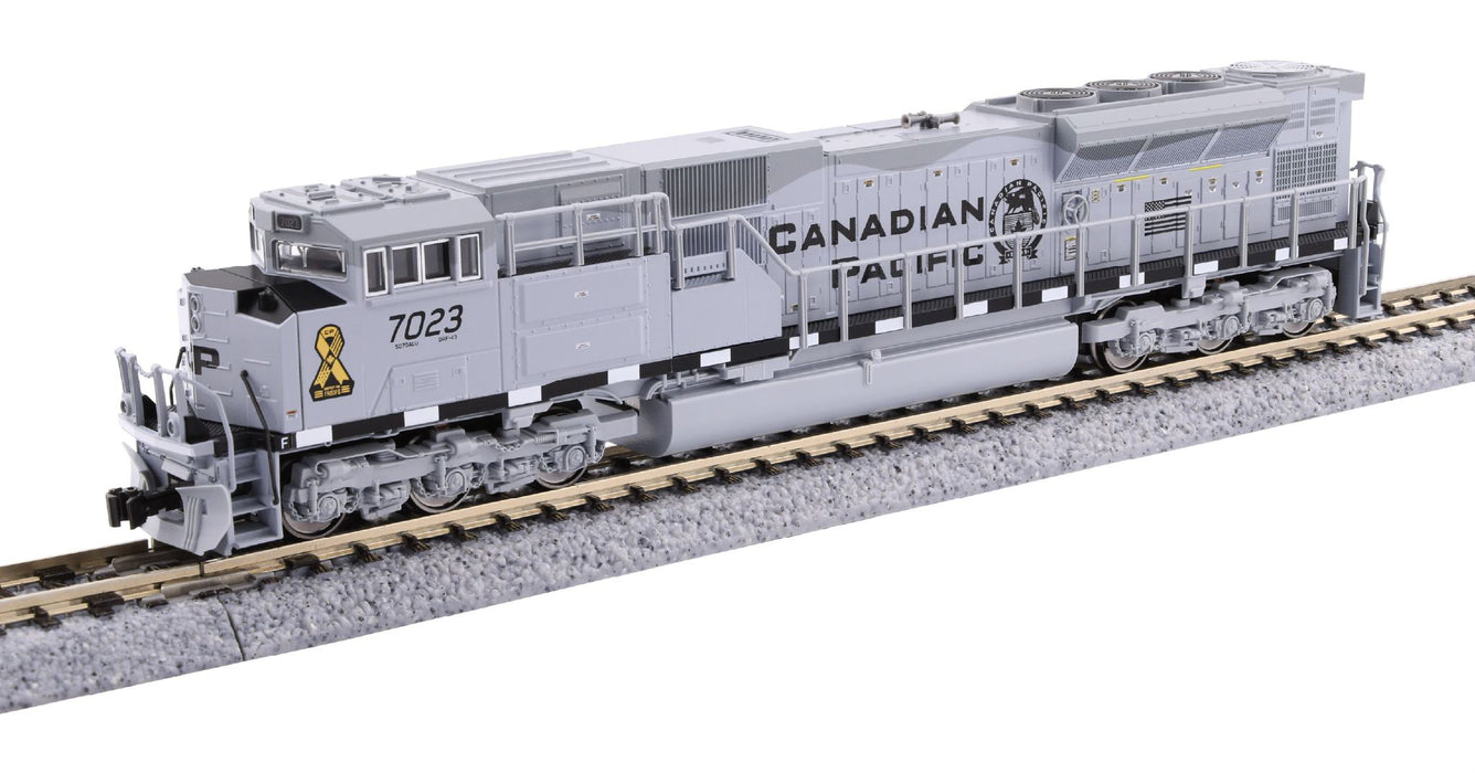 KATO N Scale EMD SD70ACu Canadian Pacific CP 7023 (Grey Military Heritage)