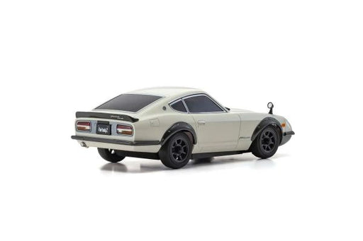 Kyosho 32637W Mini-Z MA-020 AWD Readyset Nissan Fairlady 240ZG White