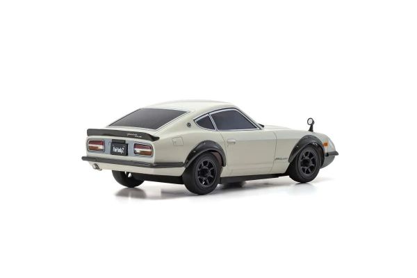 Kyosho 32637W Mini-Z MA-020 AWD Readyset Nissan Fairlady 240ZG White