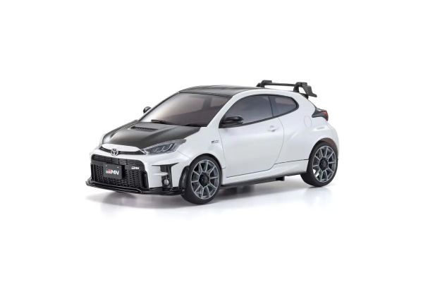 Kyosho 32640PW Mini-Z MA-020 AWD Readyset Toyota GRMN Yaris Circuit Package Pearl White