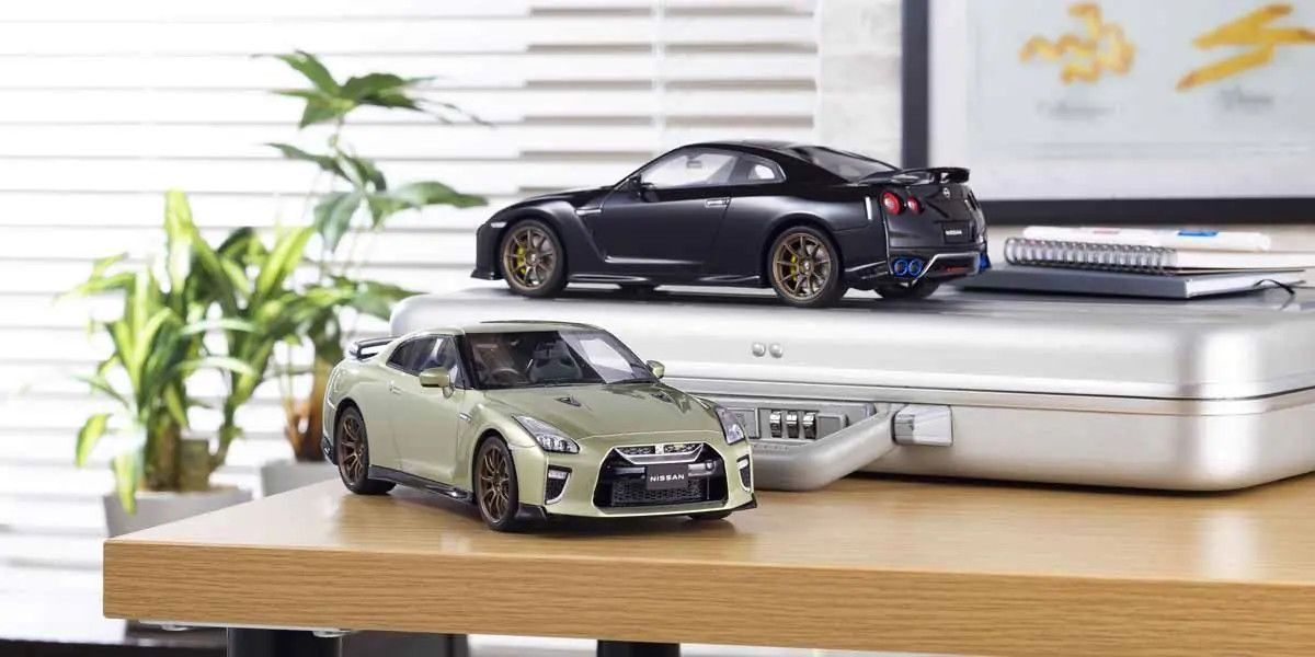 Kyosho Diecast KSR18057MJ 1/18 Nissan GT-R Premium Edition T-Spec (Millenium Jade)