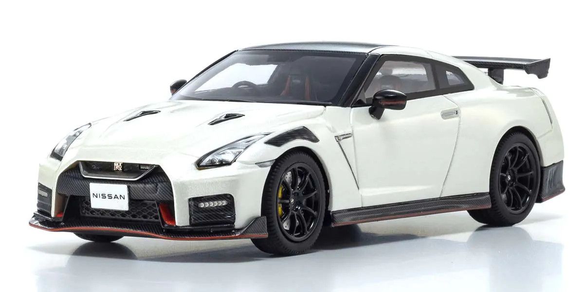 Kyosho Diecast KSR43108W 1/43 Scale Nissan GT-R NISMO 2022  (White)