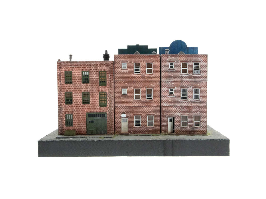 Lionel 2467010 HO Scale Front Street 100 Block Building Kit