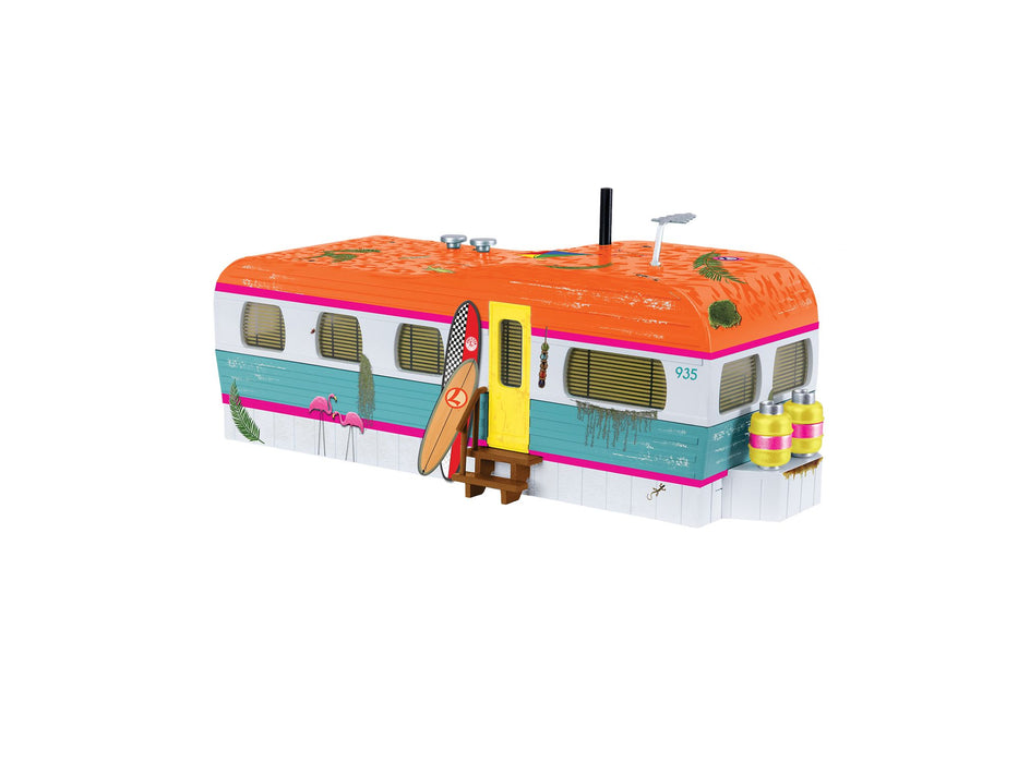 Lionel 2529210 O Gauge Beach Trailer Home (Plug-Expand-Play)