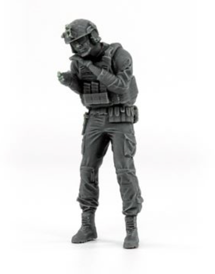 Magic Factory 7502 1/35 USMC MRZR D4 Crew Set Figures Model Kit