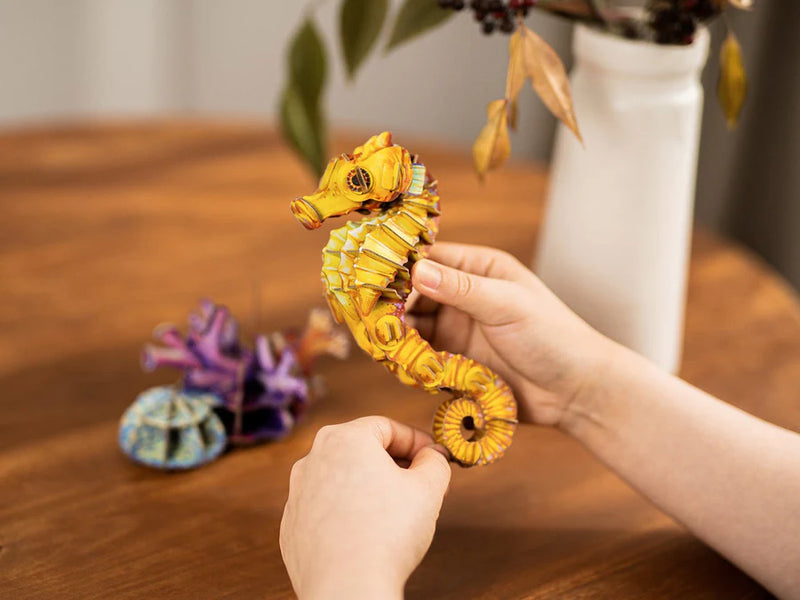 Make Bug C0005 Seahorse 3D Kraft Paper Puzzle