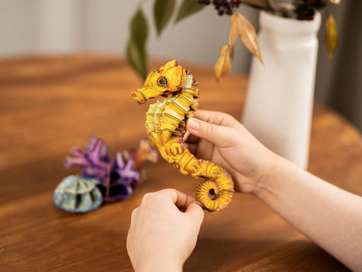 Make Bug C0005 Seahorse 3D Kraft Paper Puzzle