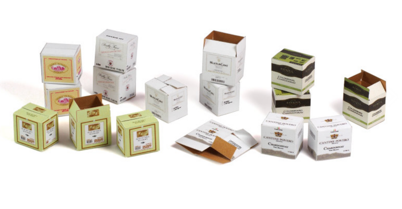 Matho Models 35090 1/35 Cardboard Boxes Wine Printed Paper (24) (6 different designs)