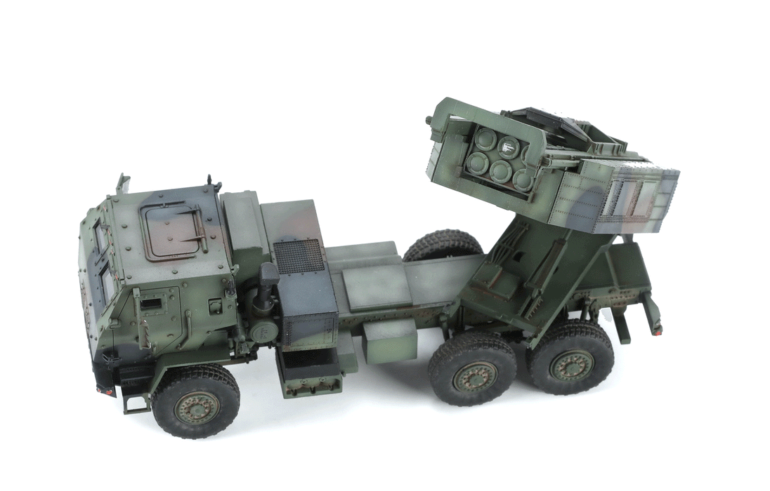 Meng Model 72004 1/72 Scale US M142 HIMARS Kit