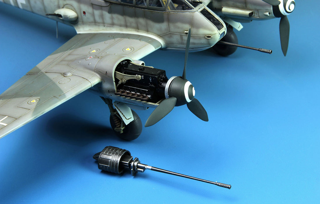 Meng Model LS-001 1/48 Messerschmitt Me-410B-2/U4 Model Kit