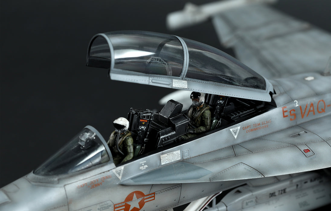 Meng Model LS-014 1/48 Boeing EA-18G Growler Model Kit