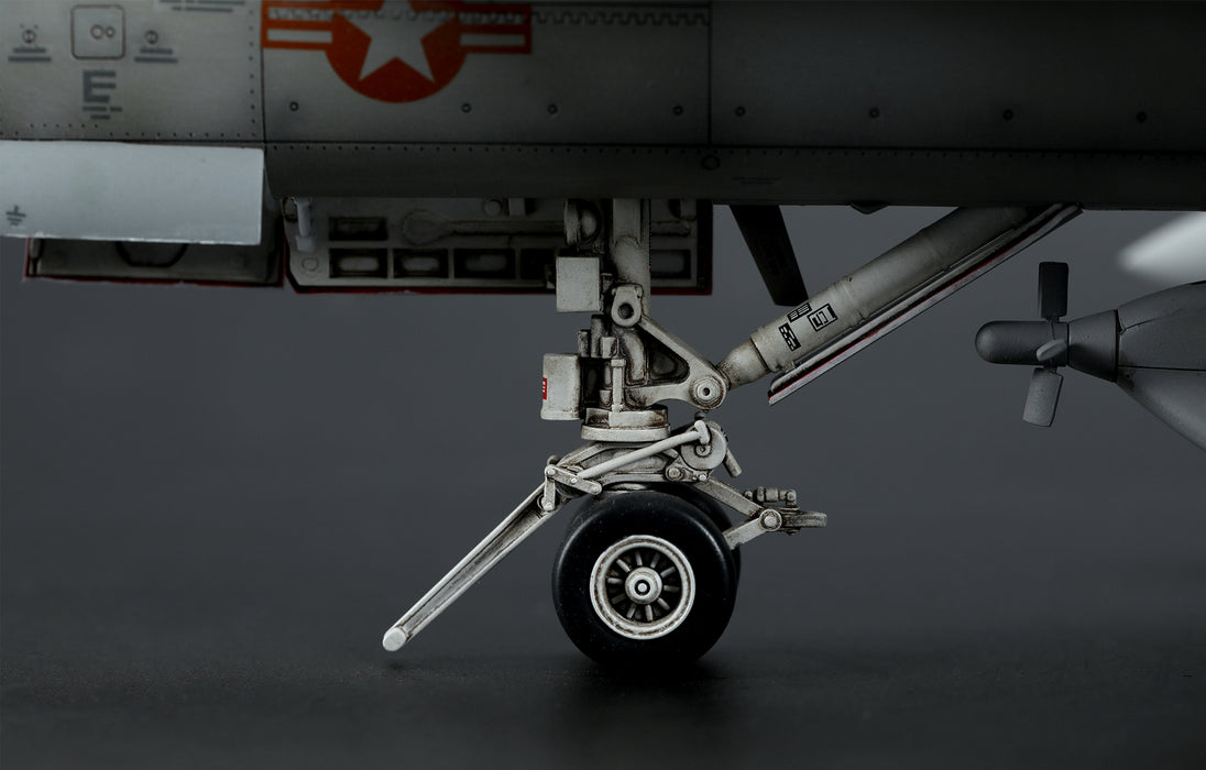 Meng Model LS-014 1/48 Boeing EA-18G Growler Model Kit