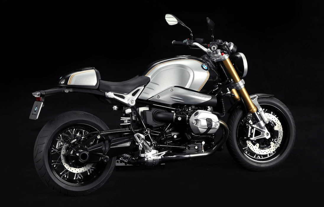 Meng Model MT-003 1/9 BMW R nineT Model Kit