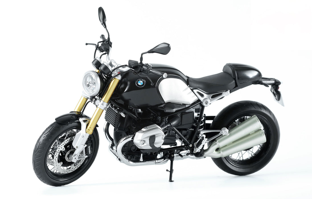 Meng Model MT-003S 1/9 BMW R nineT Pre-Painted Model Kit