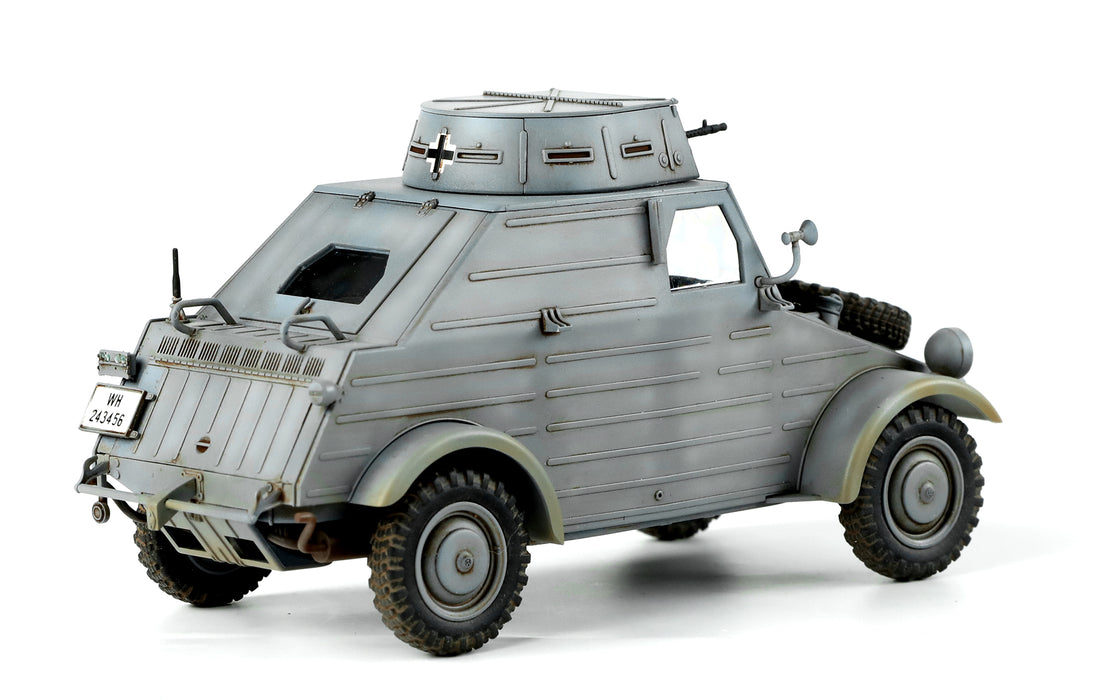 Meng Model VS-017 1/35 German Pkw. K1 Kübelwagen Type 823 Model Kit