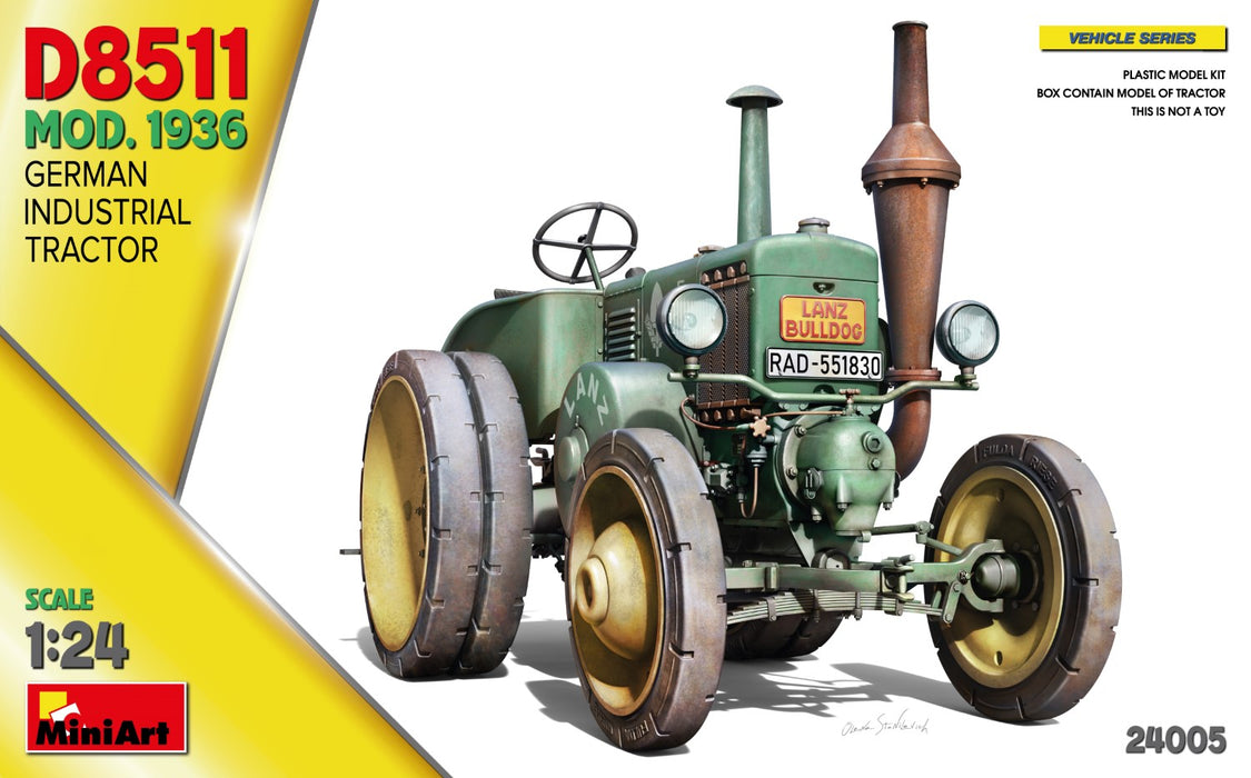 MiniArt 24005 1/24 German Industrial Tractor D8511 Mod. 1936 Model Kit