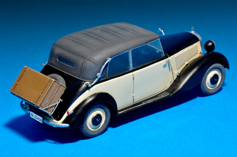 MiniArt 35107 1/35 German Staff Car Type 170V Cabriolet B. Model Kit