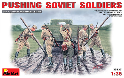 MiniArt 35137 1/35 Soviet Soldiers Pushing Truck Figures Model Kit