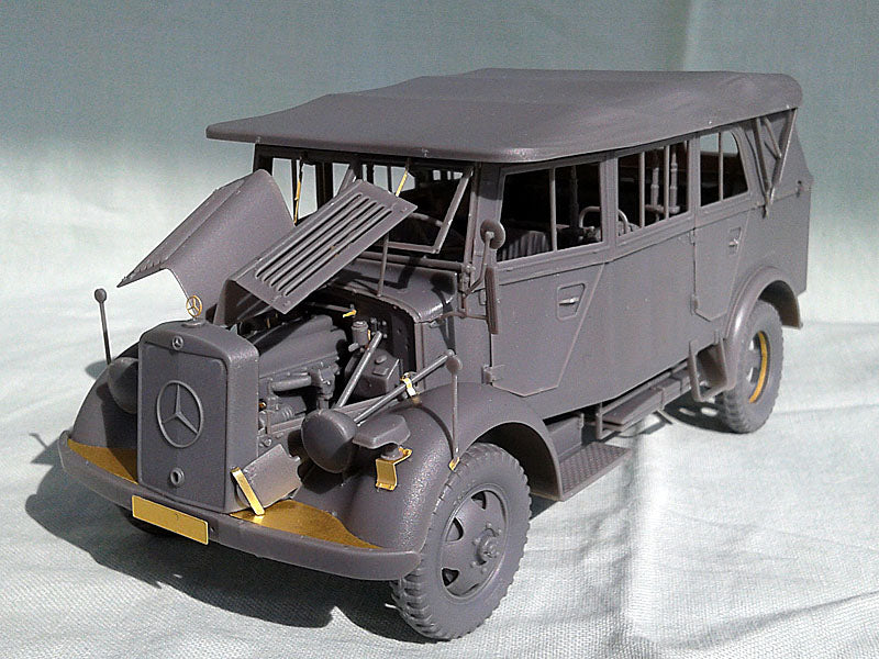 MiniArt 35147 1/35 Kfs.70 L1500S German Personnel Car Model Kit