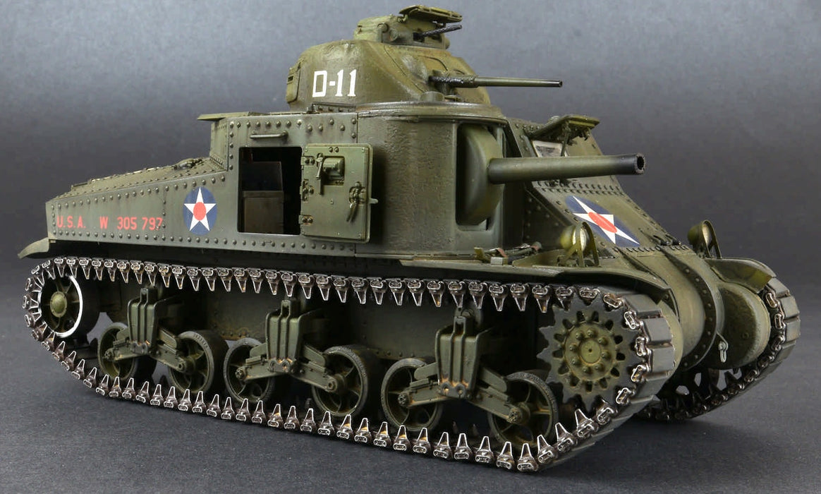 MiniArt 35206 1/35 M3 Lee Early Production Tank with Interior Model Kit