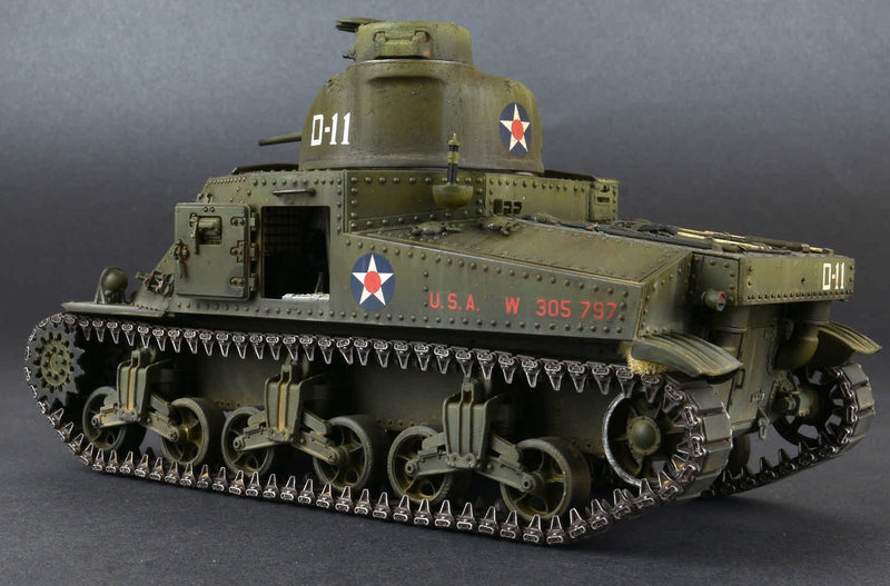 MiniArt 35206 1/35 M3 Lee Early Production Tank with Interior Model Kit