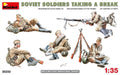 MiniArt 35233 1/35 Soviet Soldiers Taking a Break Figures Model Kit