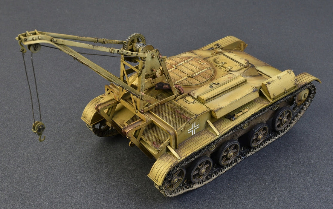 MiniArt 35238 1/35 Bergepanzer T-60 (r) with Interior Model Kit