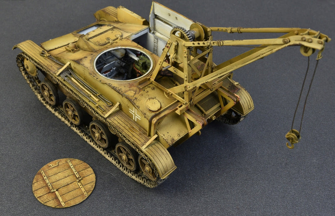 MiniArt 35238 1/35 Bergepanzer T-60 (r) with Interior Model Kit