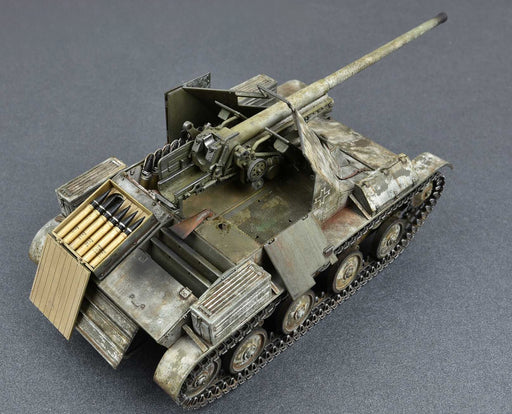 MiniArt 35240 1/35 WWII Romanian 76mm SPG Tacam T60 Tank with Interior Model Kit
