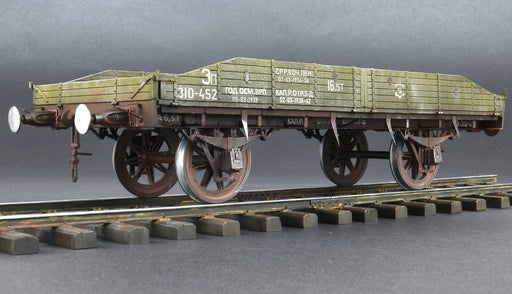 MiniArt 35303 WWII Soviet Railway Flatbed 16,5-18t Plastic Model Kit