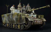 MiniArt 35344 1/35 German Pz.Beob.Wg IV Ausf J Last Prod. with Crew Model Tank Kit