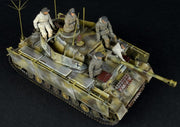 MiniArt 35344 1/35 German Pz.Beob.Wg IV Ausf J Last Prod. with Crew Model Tank Kit