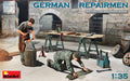 MiniArt 35353 1/35 German Repairmen with Tools Figures Model Kit