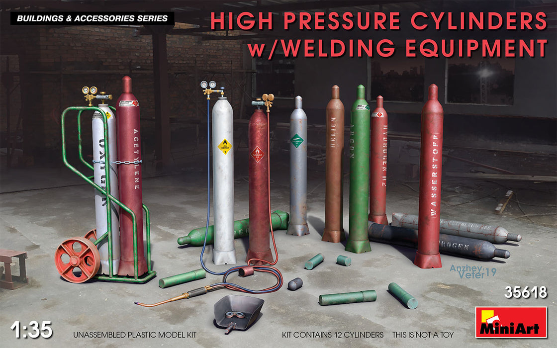 MiniArt 35618 1/35 High Pressure Cylinders with Welding Equipment Model Kit