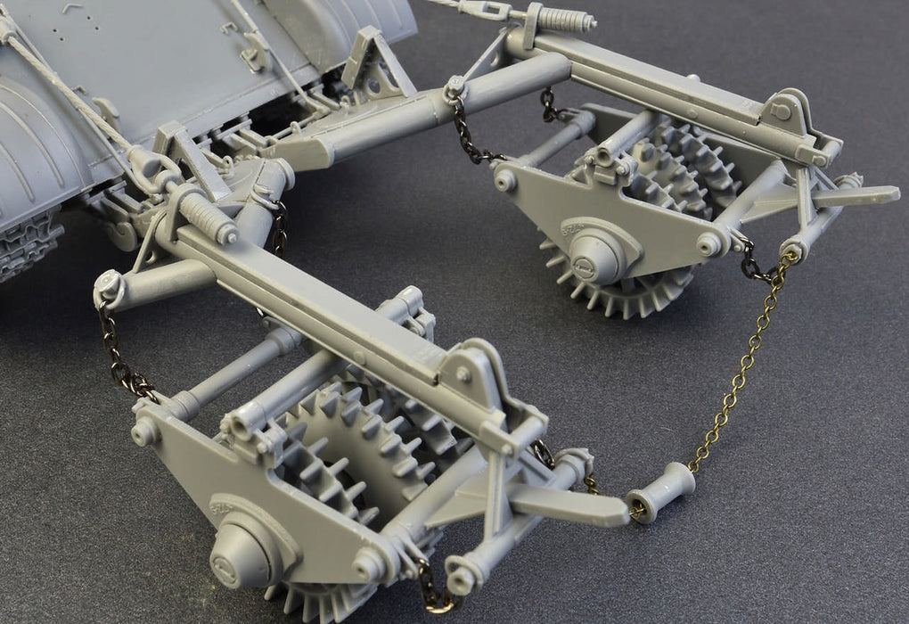 MiniArt 37036 1/35 KMT-5M Mine-Roller Model Kit