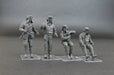 MiniArt 37037 1/35 Soviet Tank Crew 1960-70s Figures Model Kit
