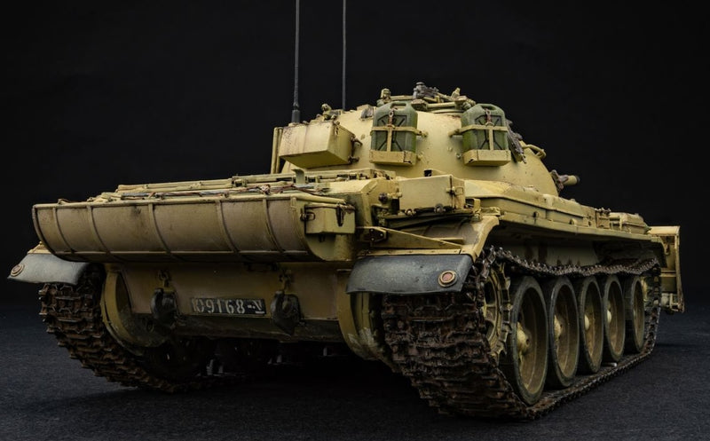 MiniArt 37044 1/35 Tiran 4 Sharir Early Type with Dozer Blade Model Tank Kit