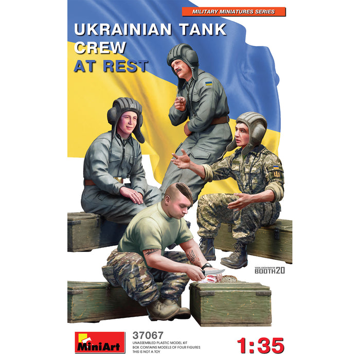MiniArt 37067 1/35 Ukraine Tank Crew at Rest Figures Model Kit