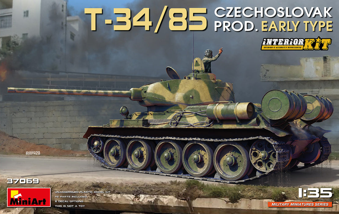 MiniArt 37069 1/35 T-34/85 Czechoslovak Prod. Early Type with Interior Model Kit