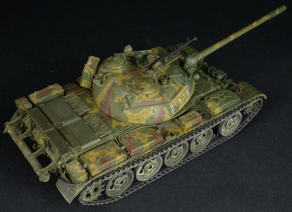 MiniArt 37074 1/35 Czechoslovak Medium Tank T-55 Czechoslovak Production Model Kit