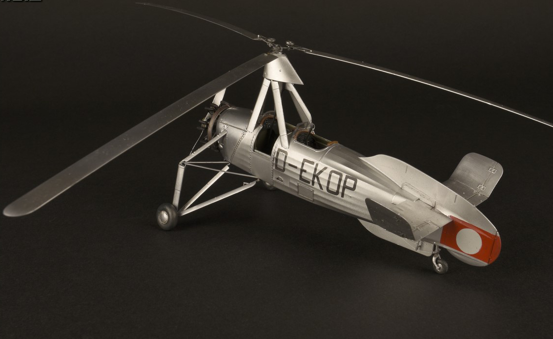 MiniArt 41012 1/35 Focke Wulf FwC30A Heuschrecke Early Production Model Kit