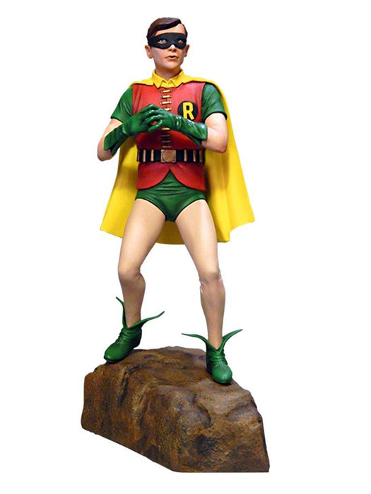 Moebius Models 951 1/8 1966 Robin Figure Model Kit